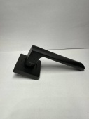 Ручки дверные FZ14-219 BL (черный) INERTA